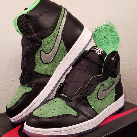 Air Jordan 1 Retro High Green Men's Size 7.5 - Picture 3 of 11